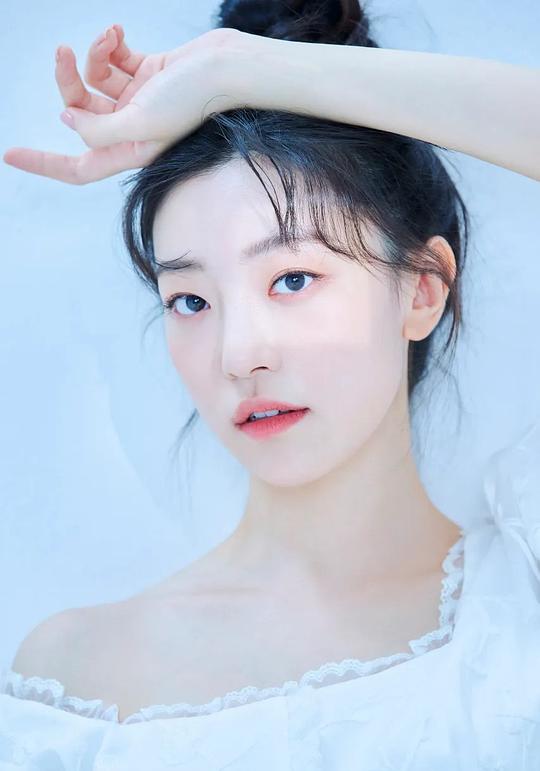 池受玟 Su-min Ji 池受玟 Su-min Ji