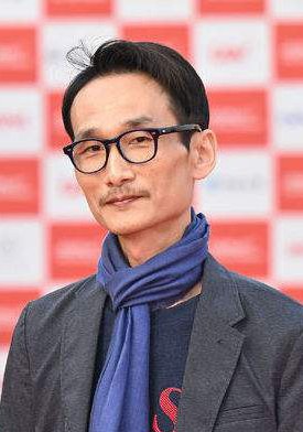 洪勇浩 Yong-Ho Hong 洪勇浩 Yong-Ho Hong