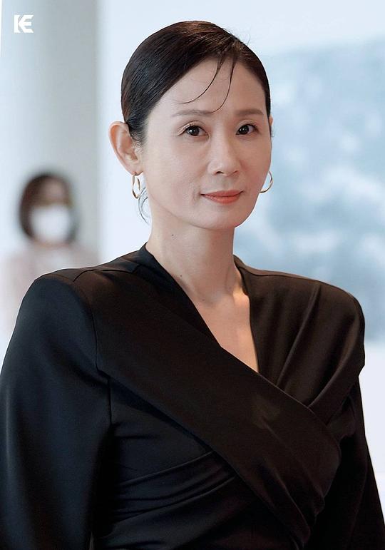 金善映 Seon-yeong Kim 金善映 Seon-yeong Kim