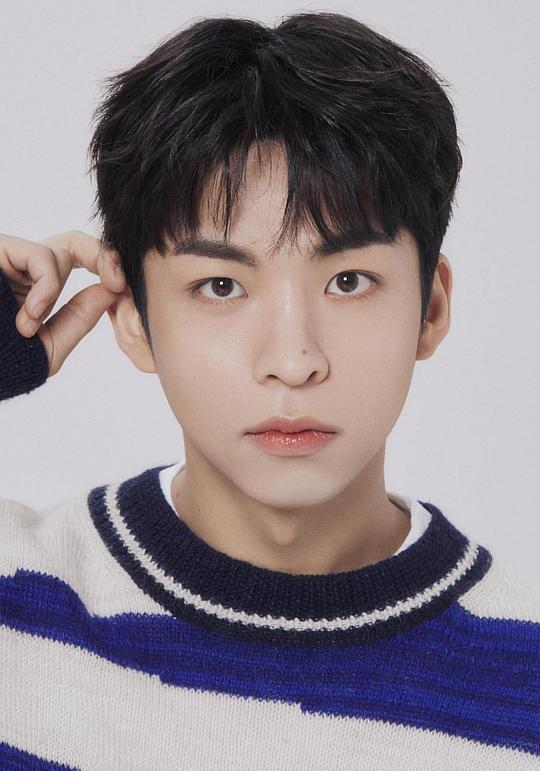 朱鍾赫 Jong-Hyuk Joo 朱鍾赫 Jong-Hyuk Joo