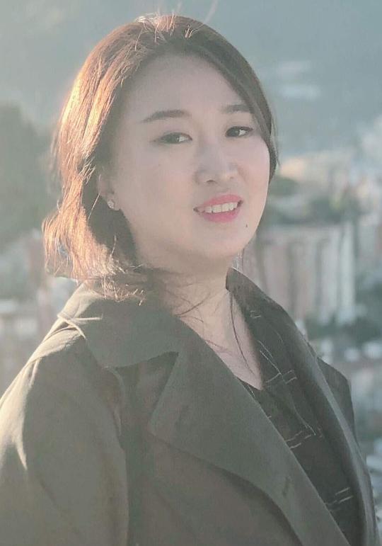 方宥力 Woo-ri Bang 方宥力 Woo-ri Bang