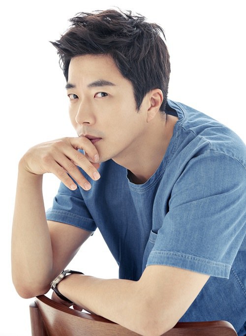 權相佑 Sang-woo Kwon 權相佑 Sang-woo Kwon