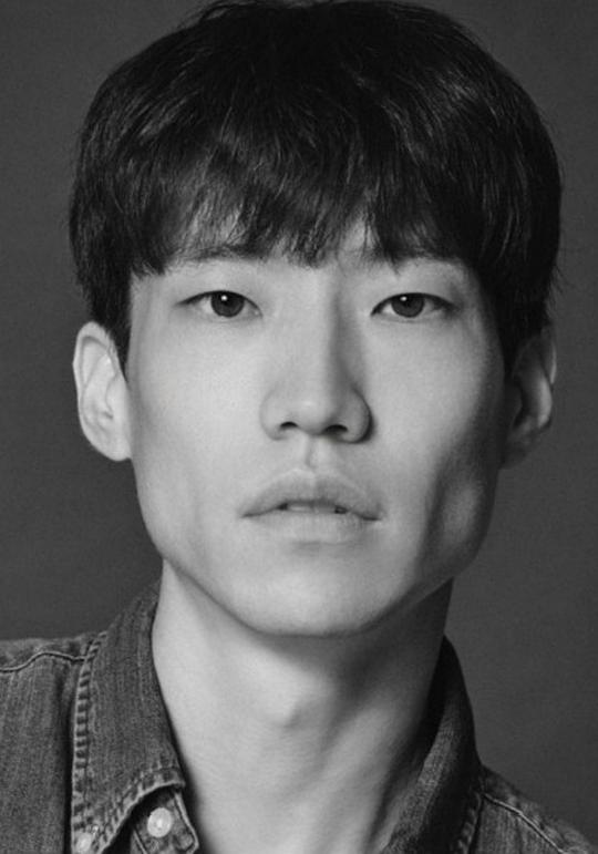 張禹英 Woo-young Jang 張禹英 Woo-young Jang