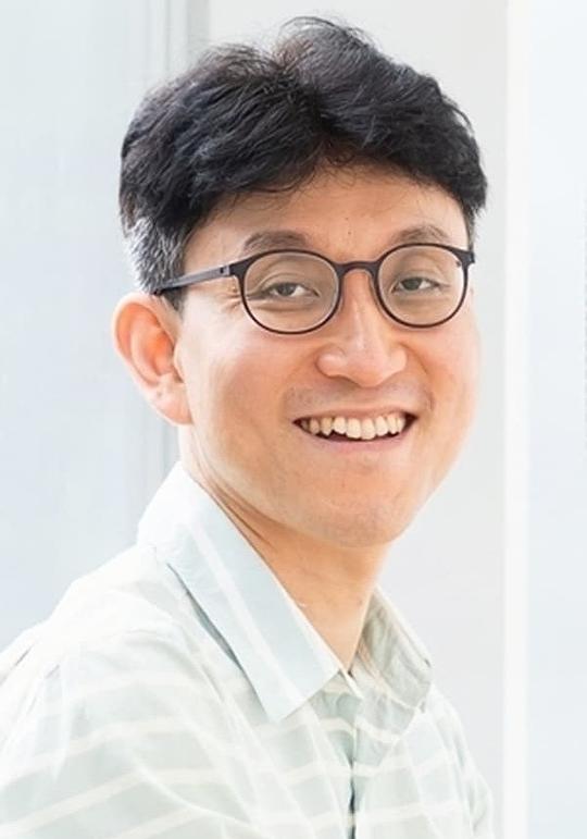 金有坤 Yoo-gon Kim 金有坤 Yoo-gon Kim