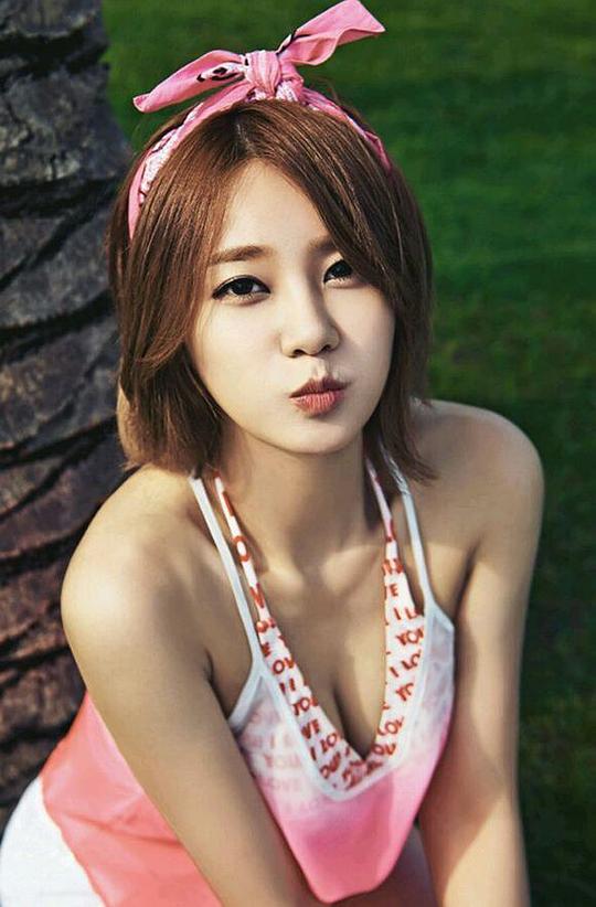 徐酉奈 Yu-na Seo 徐酉奈 Yu-na Seo