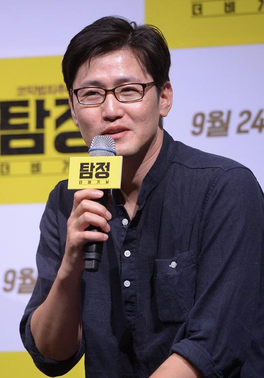 金鄭勳 Jeong-hoon Kim 金鄭勳 Jeong-hoon Kim