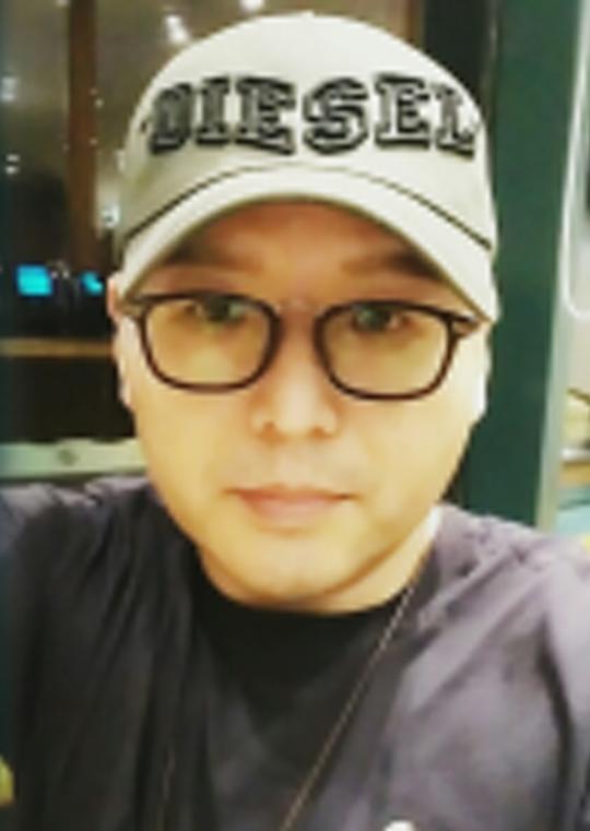 李英國 Young-kook Lee 李英國 Young-kook Lee