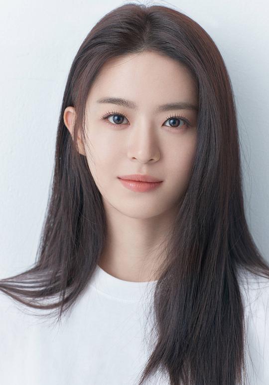 全昭瑛 Jeon So-young 全昭瑛 Jeon So-young