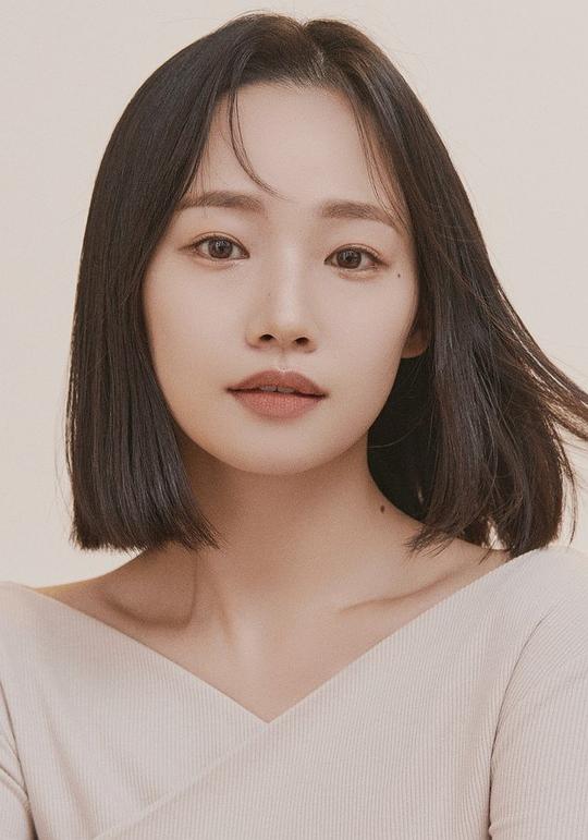 李瑛珍 Lee Eun Jin 李瑛珍 Lee Eun Jin
