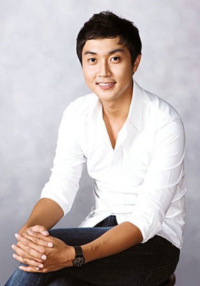 呂賢洙 Hyeon-Soo Yeo 呂賢洙 Hyeon-Soo Yeo