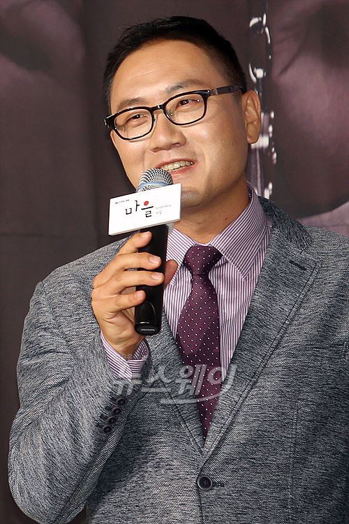 李容碩 Yong-seok Lee 李容碩 Yong-seok Lee