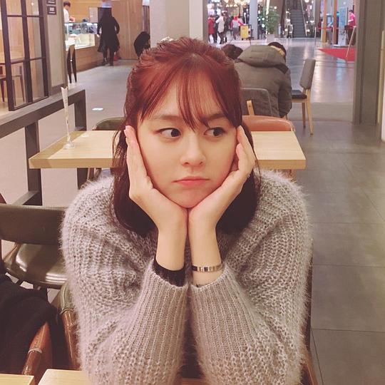 吳藝雪 Ye-seol Oh 吳藝雪 Ye-seol Oh