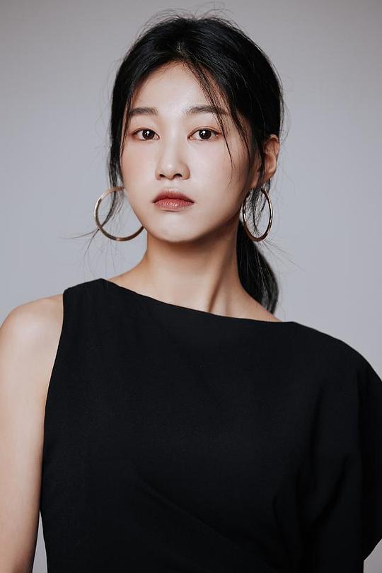 河允慶 Yoon-kyeong Ha 河允慶 Yoon-kyeong Ha