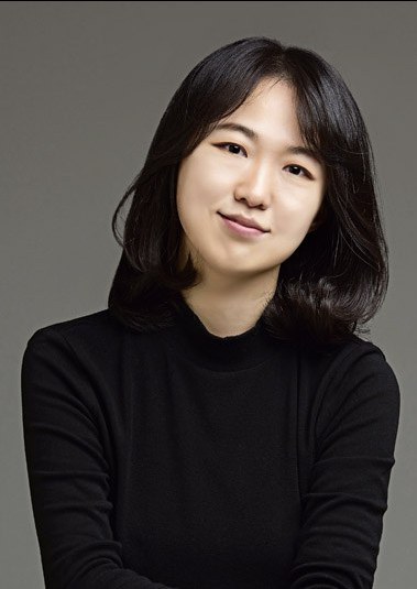 李智恩 Ji-eun Lee 李智恩 Ji-eun Lee