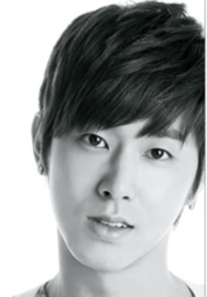 鄭允浩 Yunho Jung 鄭允浩 Yunho Jung