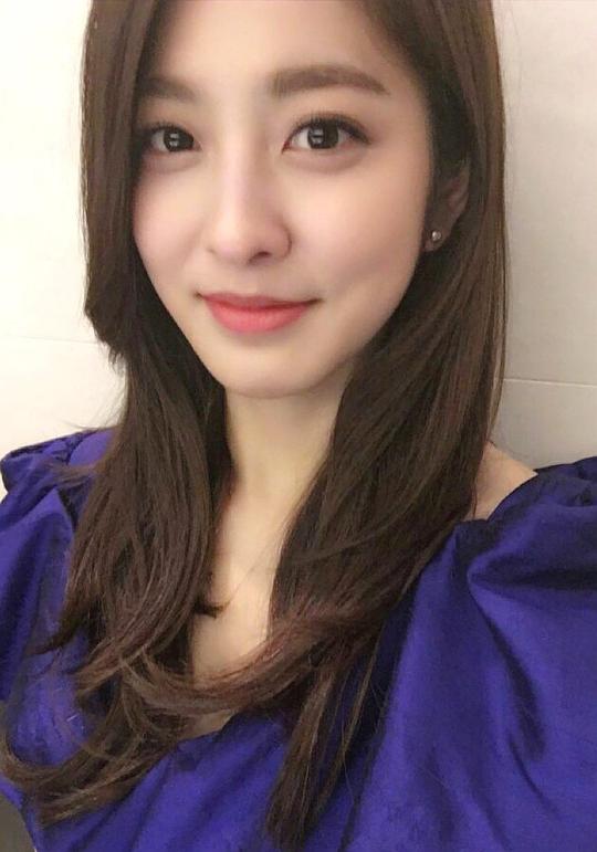 樸世榮 Se-young Park 樸世榮 Se-young Park