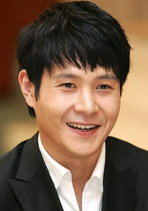 李珉宇 Min-woo Lee 李珉宇 Min-woo Lee