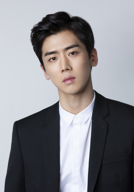鄭義諸 Eui Jae Jung 鄭義諸 Eui Jae Jung