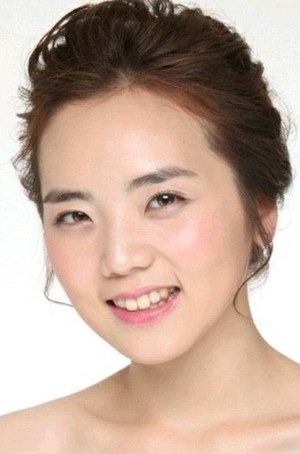 權恩秀 Eun-soo Kwon 權恩秀 Eun-soo Kwon