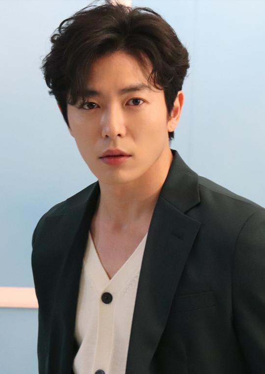 金材昱 Jae-wook Kim 金材昱 Jae-wook Kim