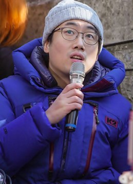 崔允錫 Choi Yoon-seok 崔允錫 Choi Yoon-seok