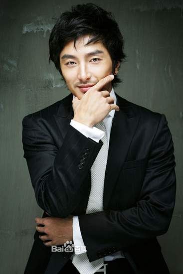 柳泰俊 Tae-jun Ryu 柳泰俊 Tae-jun Ryu