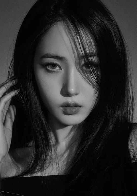 黃恩菲 Eun Bi Hwang 黃恩菲 Eun Bi Hwang