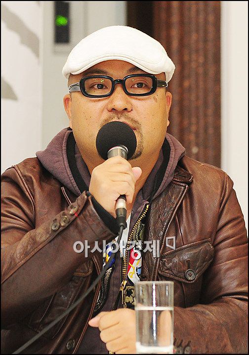 李俊炯 Joon-Hyeong Lee 李俊炯 Joon-Hyeong Lee