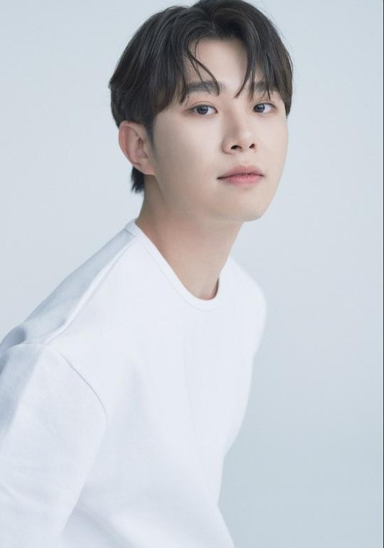 曹賢敏 Cho Hyun Min 曹賢敏 Cho Hyun Min