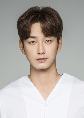 李賢旭 Hyun-wook Lee 李賢旭 Hyun-wook Lee