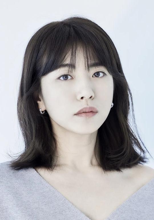 鄭仁知 Inji Jeong 鄭仁知 Inji Jeong