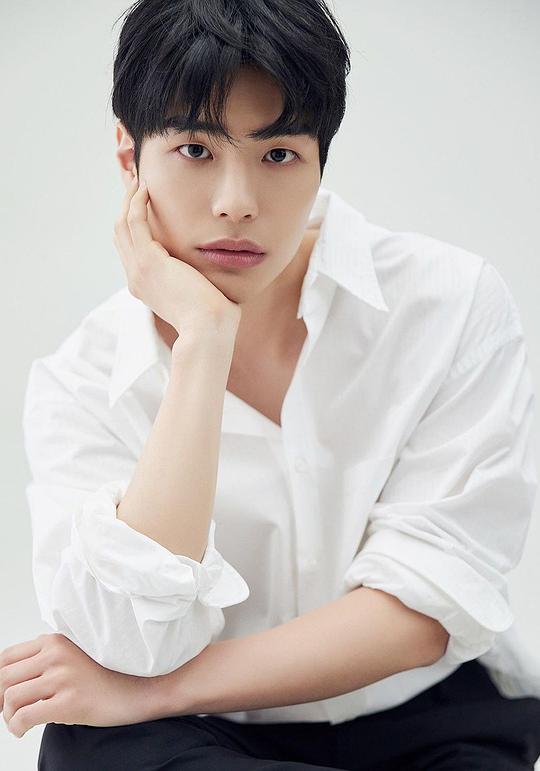 金先彬 SUN BIN KIM 金先彬 SUN BIN KIM