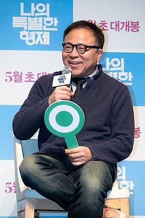 尹尚孝 Sang-hyo Yook 尹尚孝 Sang-hyo Yook