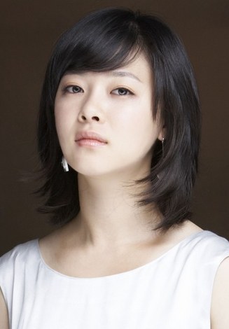 閔智賢 Ji-hyeon Min 閔智賢 Ji-hyeon Min