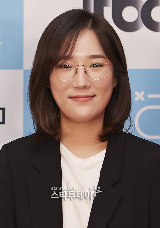 張智妍 Ji-yeon Jang 張智妍 Ji-yeon Jang