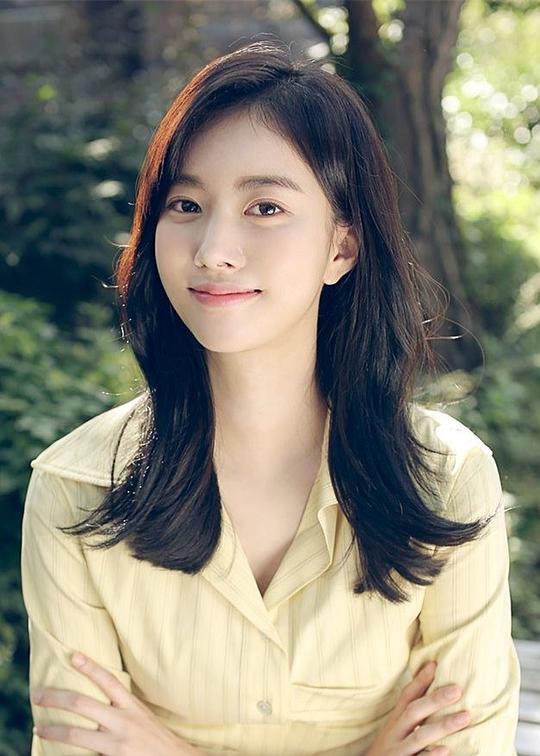 韓知婉 Ji-wan Han 韓知婉 Ji-wan Han