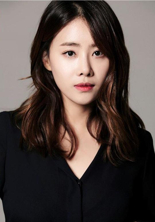 洪李珠 Il-joo Hong 洪李珠 Il-joo Hong