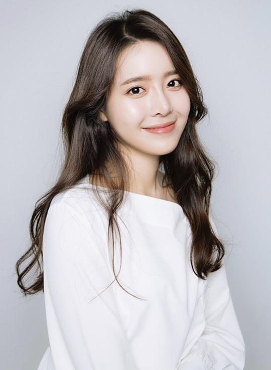 鄭信惠 Jung Shin Hye 鄭信惠 Jung Shin Hye
