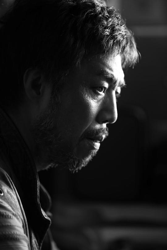 安吉江 Kil-Kang Ahn 安吉江 Kil-Kang Ahn