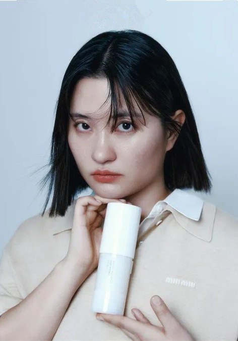 李沅知 Won-jee Lee 李沅知 Won-jee Lee