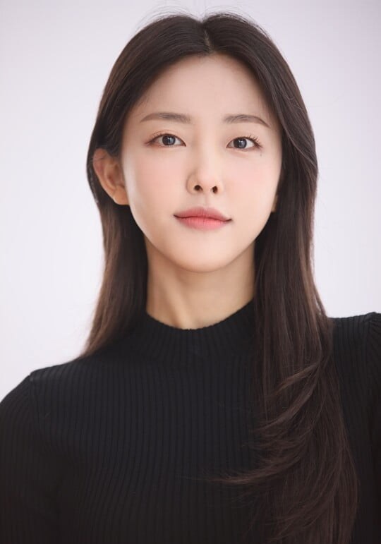 洪瑞熙 Hong Seo Hee 洪瑞熙 Hong Seo Hee