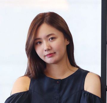 李藝賢 Ye-hyun Lee 李藝賢 Ye-hyun Lee