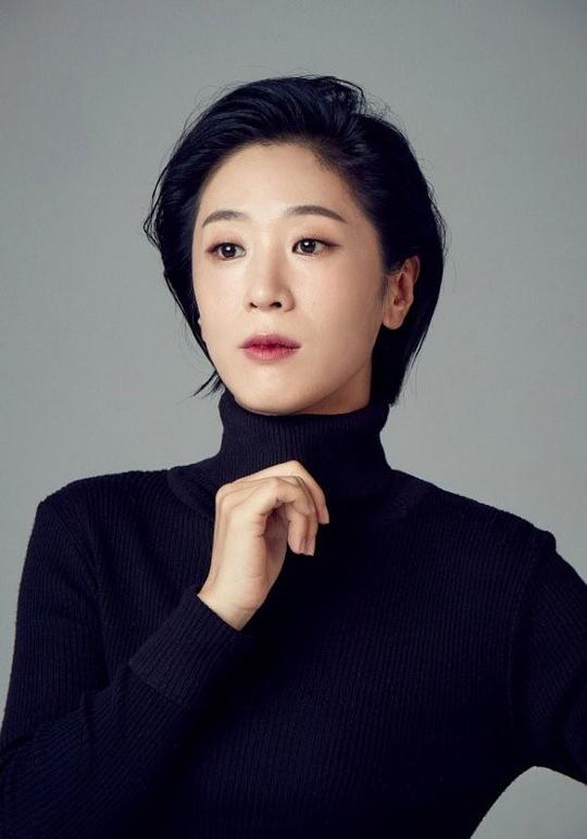 白智媛 Baek Ji-won 白智媛 Baek Ji-won