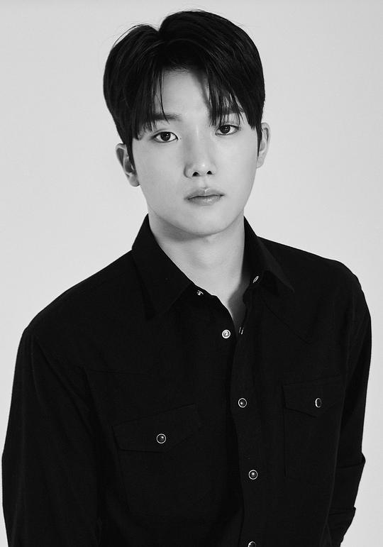 崔民英 Choi Min-yeong 崔民英 Choi Min-yeong