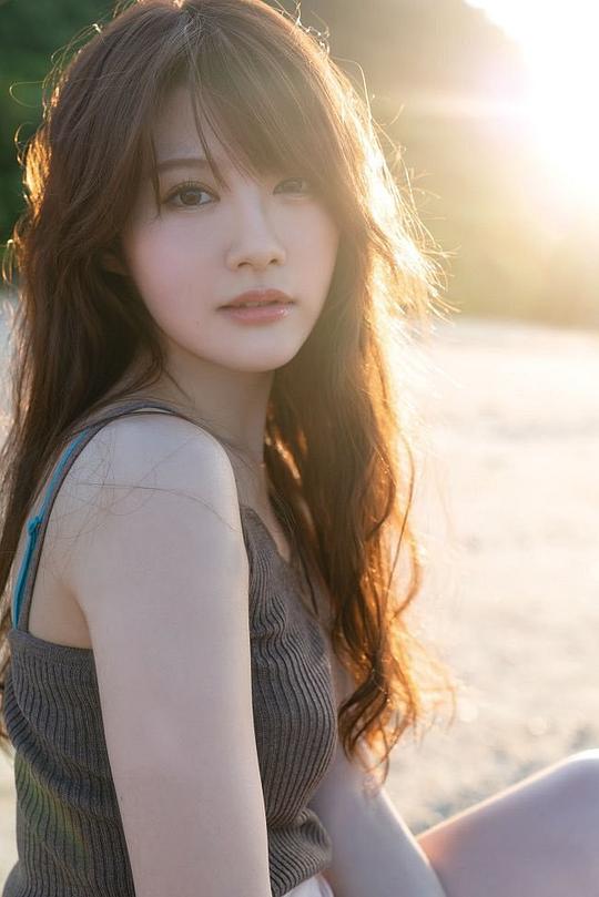 相澤南 Minami Aizawa 相澤南 Minami Aizawa
