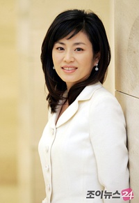 甄美里 Mi-ri Gyeon 甄美里 Mi-ri Gyeon
