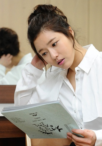 吳智恩 Ji-eun Oh 吳智恩 Ji-eun Oh
