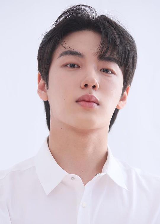尹賢秀 Hyunsoo Yoon 尹賢秀 Hyunsoo Yoon