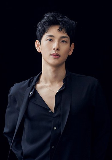 任時完 Si-wan Yim 任時完 Si-wan Yim