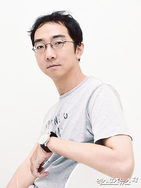 劉浩鎮 Ho-jin Yoo 劉浩鎮 Ho-jin Yoo